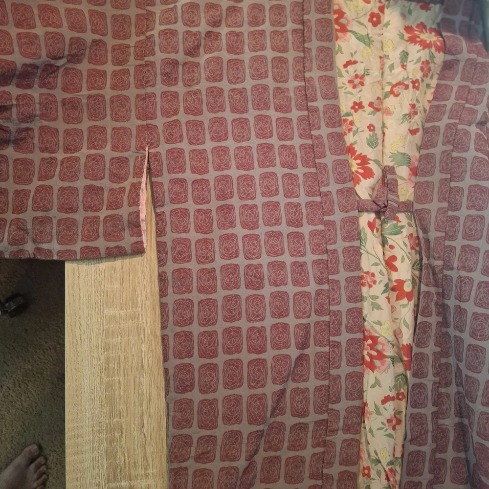 Floral Lined Kimono Jacket - Picture 4 of 6